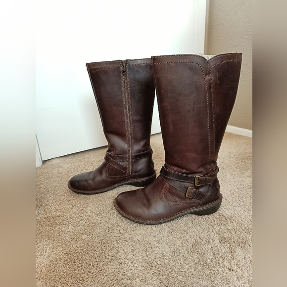 UGG Rosen Leather Riding Boots | sz 8, Espresso Brown, original box - Picture 2 of 16